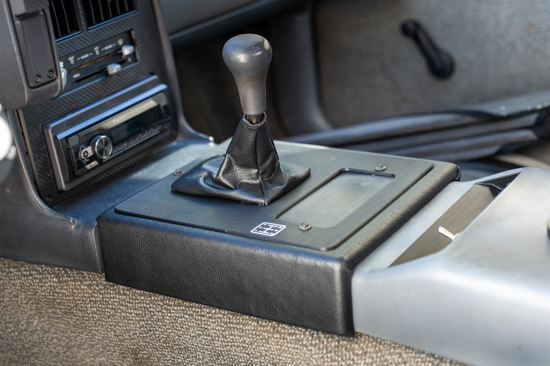 Fiero shifter and center console installed in the car